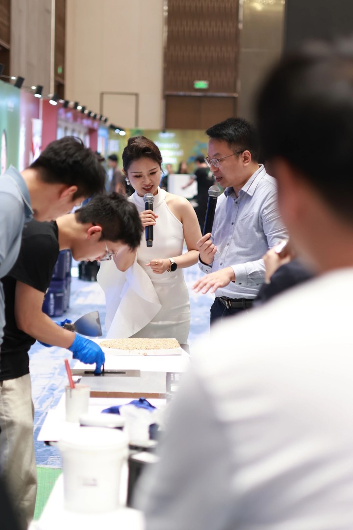 一場發(fā)布會，一場千人狂歡嘉年華 | 2025萬磊廣佛千人行完滿成功