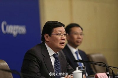 兩會(huì)熱議新環(huán)保法，硅藻泥引領(lǐng)環(huán)保涂料發(fā)展