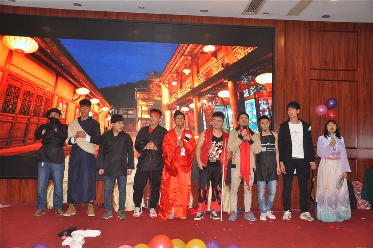 萬磊人歡聚一堂，只為追逐2020“萬磊夢”！